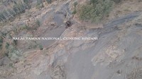 Survei ini di tiga jalur, yakni Sembalun, Senaru dan Torean. Terlihat longsor dari foto udara ini (Dok. Balai Taman Nasional Gunung Rinjani)