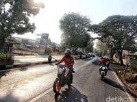 Seberapa Nyaman KTM Duke Dijadikan Motor Harian?