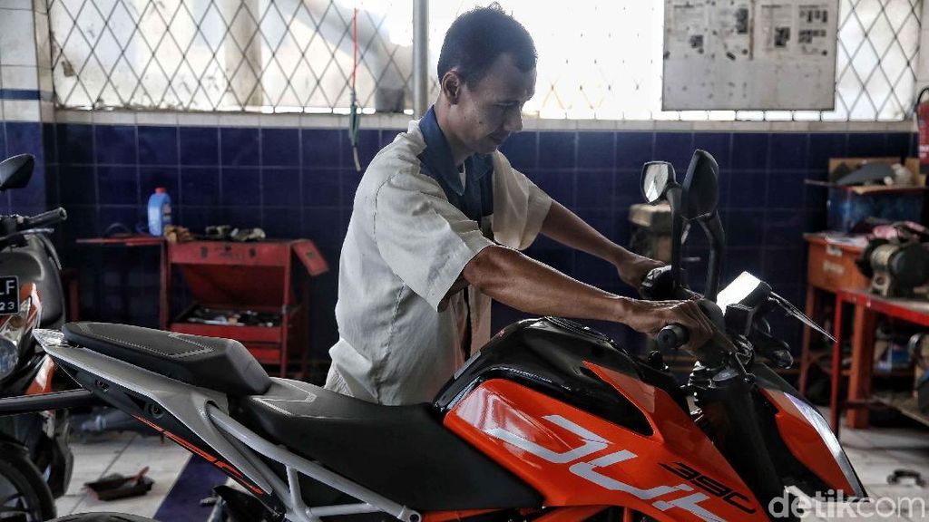 Tinggalkan Jawa Barat, Pasukan Road Warriors Cek Tunggangan Tinggalkan Jawa Barat, Pasukan Road Warriors Cek Tunggangan