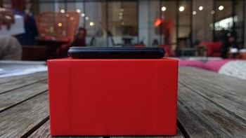 Prosesor itu dipadu dengan RAM 2GB dan memori internal 16GB. Foto: detikINET/Josina