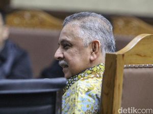 Pengacara: Sofyan Basir Tak Punya Motif Bantu Eni Saragih Dapat Suap