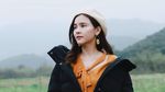 Aom Sushar, Artis Cantik Thailand yang Suka Jalan-jalan