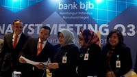 Direktur Keuangan Bank BJB Nia Kania juga menjelaskan, net interest income Bank BJB berhasil tumbuh sebesar 4,1 persen year on year. Sementara fee based income Bank BJB pada triwulan III-2018 berhasil tumbuh secara signifikan sebesar 23,2 persen year on year. Foto: dok. BJB