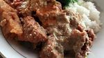 Enak Banget! Sarapan Nasi Sambal Tumpang yang Pedas Mlekoh