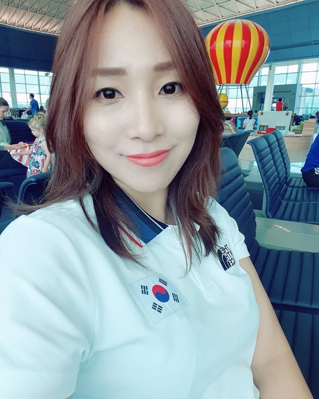 Atlet anggar cantik ini juga berhasil meraih medali emas di Asian Games ke-18 yang diselenggarakan di Jakarta, Agustus kemarin. Foto: Instagram