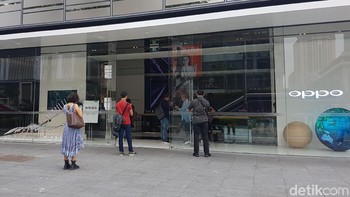Oppo Super Flagship Store ini merupakan yang kedua setelah sebelumnya ada di Shanghai. Foto: Kris Fathoni/detikINET