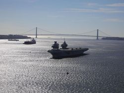 Kapal Induk Tercanggih Inggris Sambangi New York