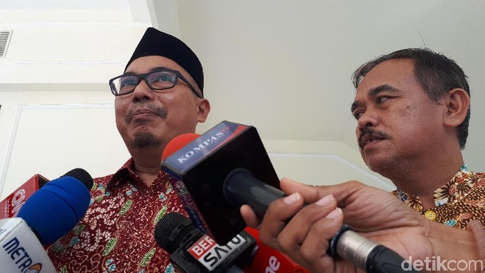 Ketua Majeslis Hukum dan HAM PP Muhammadiyah, Trisno Raharjo, menemui Wapres JK untuk membahas terorisme hingga BPJS