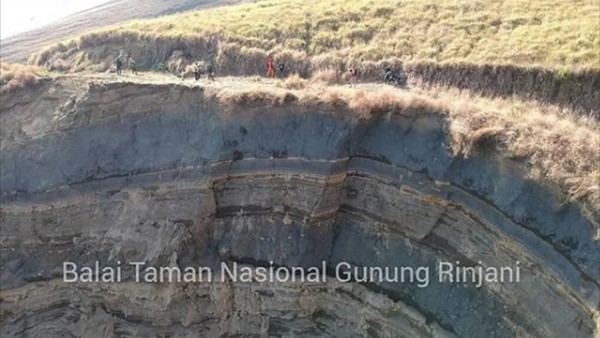 Foto Terkini Longsor di Jalur-jalur Pendakian Gunung Rinjani