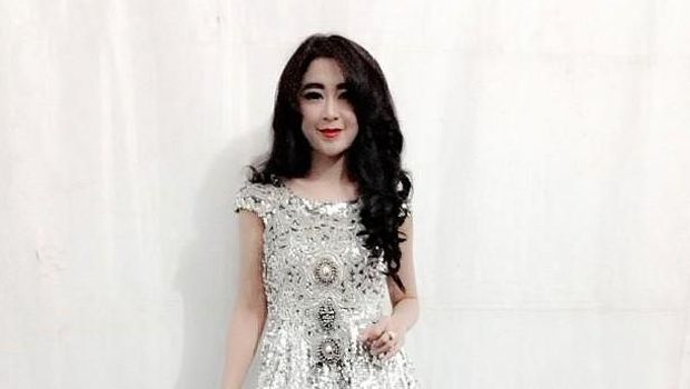 Ochi Rosdiana dan Mereka yang Jatuh ke Pelukan Polisi
