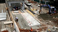 Menurut Kementerian Perhubungan ada 5 stasiun yang tengah dalam proses modernisasi, diantaranya adalah Stasiun Jatinegara, Stasiun Klender, Stasiun Buaran, Stasiun Klender Baru, Stasiun Cakung dan Stasiun Kranji.