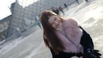 Aom Sushar, Artis Cantik Thailand yang Suka Jalan-jalan