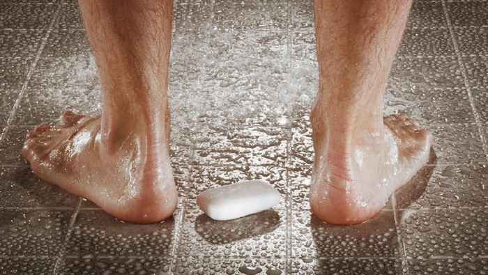 Rata-rata orang dewasa menghabiskan waktu selama 416 hari di kamar mandi. (Foto: iStock) Rata-rata orang dewasa menghabiskan waktu selama 416 hari di kamar mandi. (Foto: iStock)