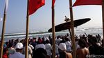 Warga Bantul Gelar Labuhan di Pantai Parangkusumo