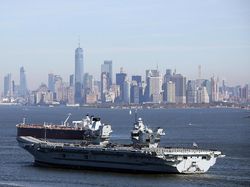Kapal Induk Tercanggih Inggris Sambangi New York