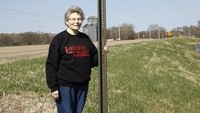 Penduduk satu-satunya adalah Elsie Eiler yang berusia 84 tahun. Setelah kedua anaknya pergi tahun 1970, suami Eiler pun meninggal tahun 2004. Setelah itu, Eiler resmi jadi satu-satunya penghuni kota Monowi (Reuters)