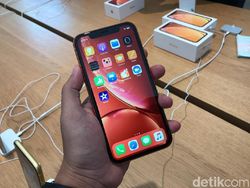 Warna-warni iPhone XR
