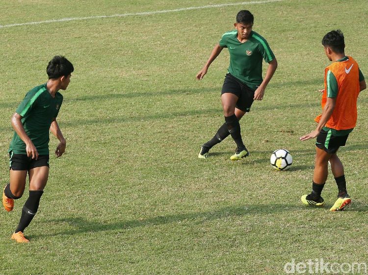Garuda Muda Genjot Latihan Demi Tiket Piala Dunia