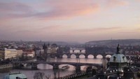 Ibu kota negara Ceko ini juga dinobatkan sebagai situs budaya UNESCO. Kota ini dibangun diantara abad ke 11-18. Berkeliling Kota Praha kamu akan disajikan arsitektur dan budaya abad Pertengahan yang masih utuh dan megah. (UNESCO)