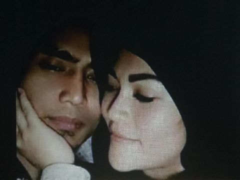 3 Kali Digugat Cerai, 3 Kali Charly Van Houten Batal Cerai