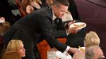 Pizza dan Kopi Jadi Makanan Favorit si Tampan Brad Pitt