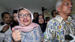 Dikonfrontir Hoax Ratna, Nanik S Deyang Dadah-dadah