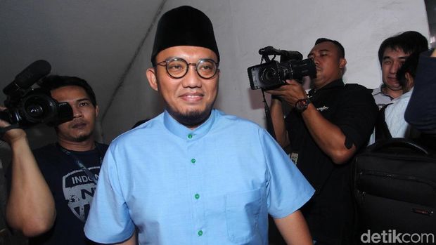 Dahnil Anzar Simanjuntak.