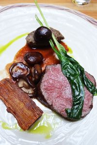 Chef Matt Worswick Hadirkan Sajian Kelas Michelin Star di C's