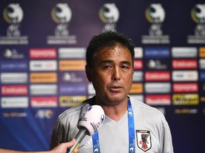 Jepang Rileks dengan Suporter Indonesia yang Berisik di GBK