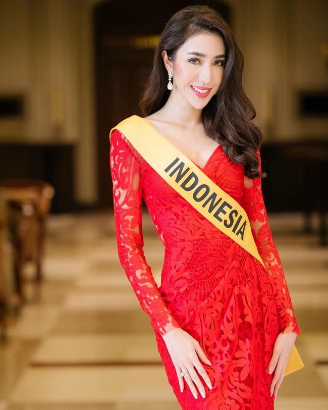 Jawaban Nadia tersebut kemudian membawanya meraih juara ketiga Miss Grand International 2018. Dan Clara Sosa dari Paraguay menjadi juara Miss Grand International 2018. Foto: Instagram/Facebook