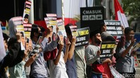 Sebagai catatan, Komisaris Utama PT DGI saat itu dipegang oleh Sandiaga Uno. PT DGI atau PT Nusa Kontruksi Enjiniring sedang menjadi terdakwa dengan pasal korupsi korporasi di Pengadilan Tipikor, Jakarta.