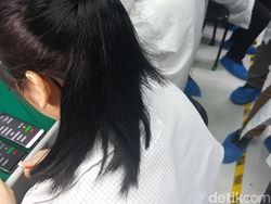 Begini OPPO Bikin Ponsel di China