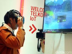 Aksi Jokowi di IdeaFest 2018, Beli Jaket Hingga Main Games