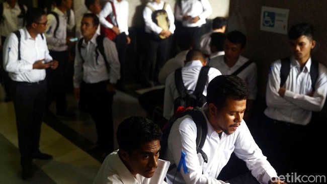 Fakta di Balik Lowongan Pegawai Setara PNS