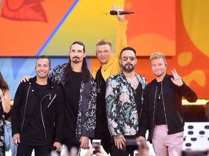 Aksi Backstreet Boys Belajar Koreografi Bareng NSYNC