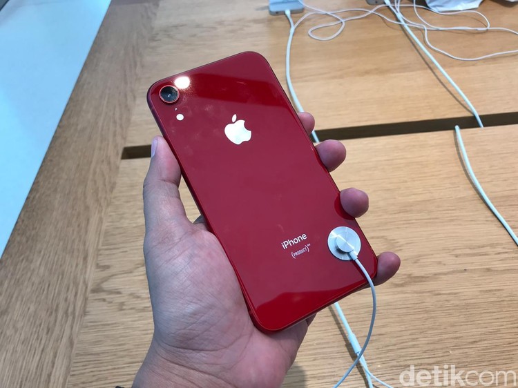 Warna-warni iPhone XR