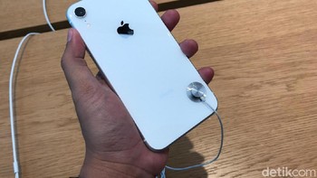 Bodi putihnya juga tidak kalah menawan. (Foto: detikINET/Adi Fida Rahman)