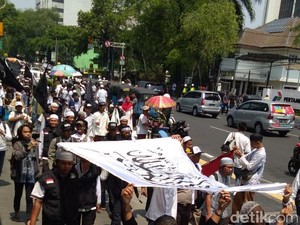 Massa Aksi Bela Tauhid Bergerak ke Kemenko Polhukam