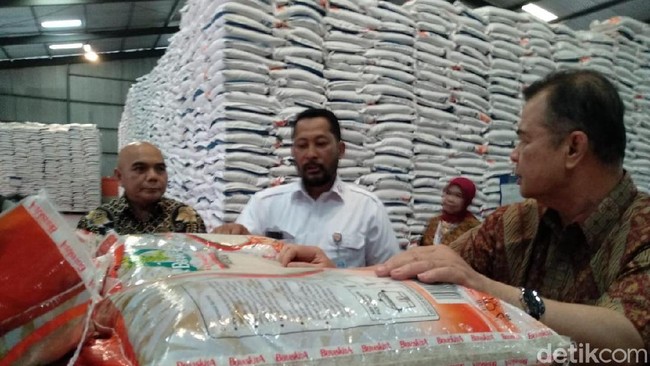 Bakal Ada Kekurangan Beras di Januari, Perlu Impor Lagi?