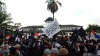Temui Massa Aksi Bela Tauhid di Bandung, Uu: Jaga Persatuan 