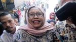 Dikonfrontir Hoax Ratna, Nanik S Deyang Dadah-dadah