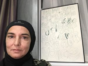 Kembali ke Islam, Sinead OConnor Donasikan Semua Pakaian