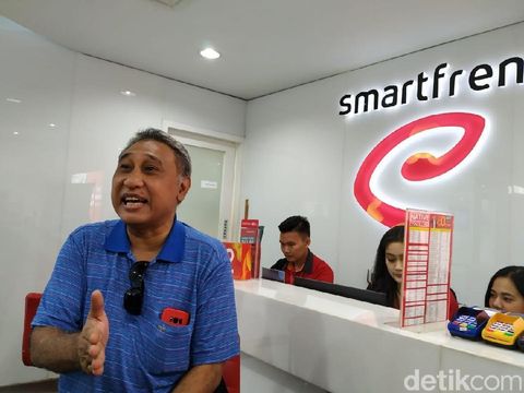 P Technology Relations and Special Project Smartfren Munir Syahda Prabowo