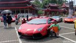 Pawai Puluhan Lamborghini Curi Perhatian Warga Semarang