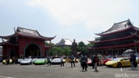 Setelah mampir sejenak di Klenteng Sam Po Kong, para peserta LCI Bull Run 2018 melanjutkan perjalanan ke Solo, melalui tol Semarang-Salatiga.
