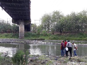 Pria yang Mayatnya Dicor Dalam Drum Diduga Tewas 2 Bulan Lalu