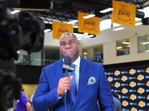 Dunia Dibuat Heboh Pengakuan Magic Johnson Positif HIV