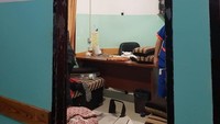 Sasaran rudal targetnya ada di sekitar rumah sakit. Bukan di rumah sakit meledak (rudal), tapi getarannya membuat plafon-plafon jebol, kaca pecah, ujar Joserizal Jurnalis saat dihubungi, Sabtu (27/10/2018). (Foto: Dok. MER-C)