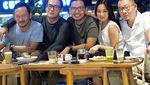 Gantengnya Addry Danuatmaja, Presenter yang Tak Bisa Lepas dari Kopi