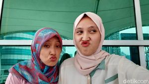 Mengungkap Kepribadian dari Pose Selfie, Kamu yang Mana Nih?